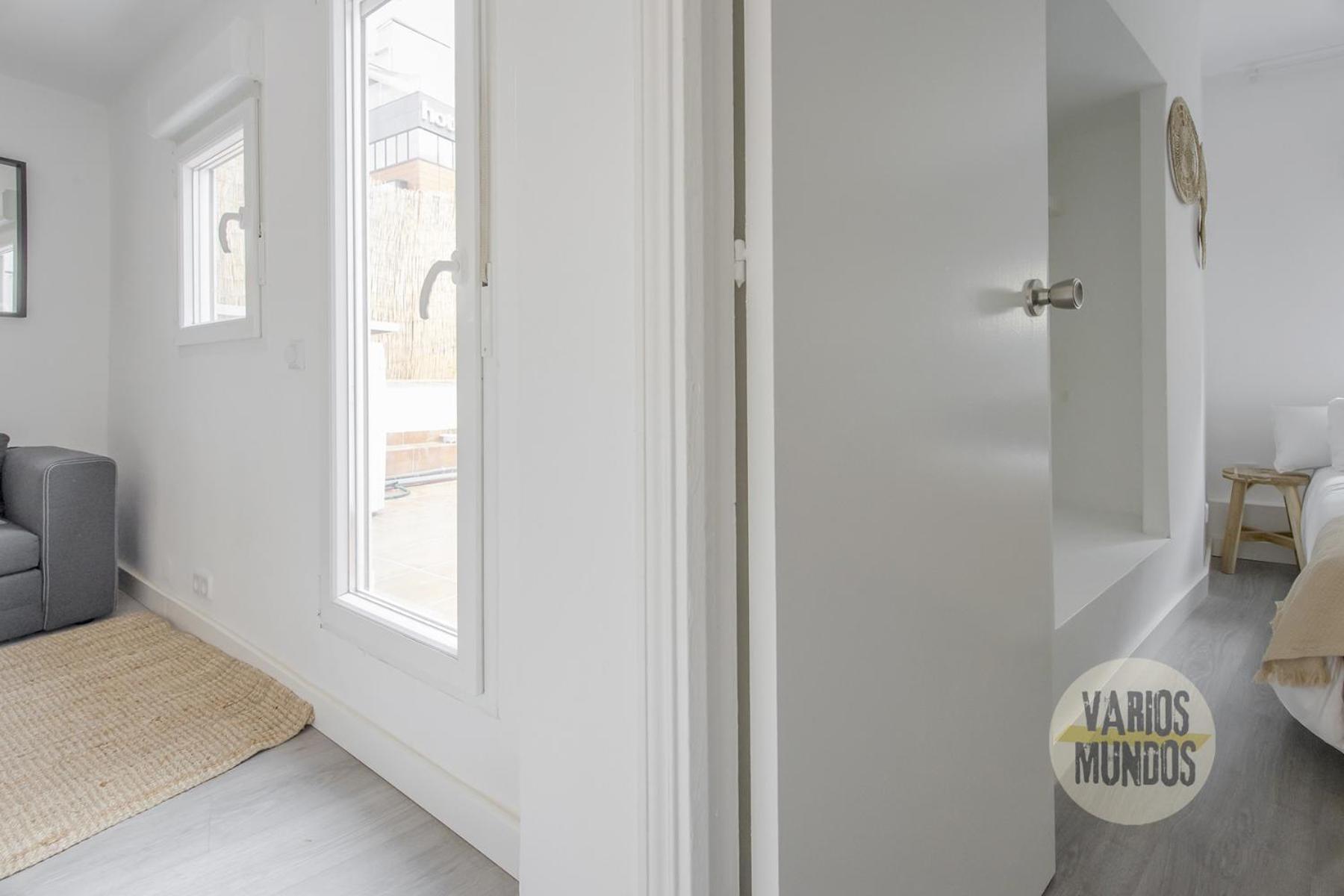 Atico Calle Silva Para 3Pax Con Terraza Esquina Con Gran Via E2 Мадрид Екстериор снимка