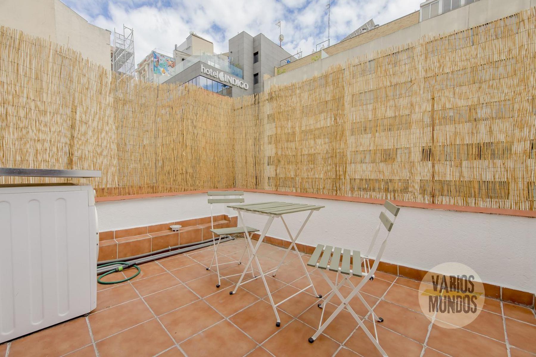Atico Calle Silva Para 3Pax Con Terraza Esquina Con Gran Via E2 Мадрид Екстериор снимка